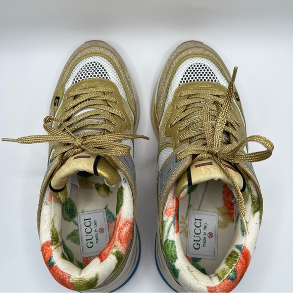 Gucci Ultraspace Sneakers - Picture 6 of 10